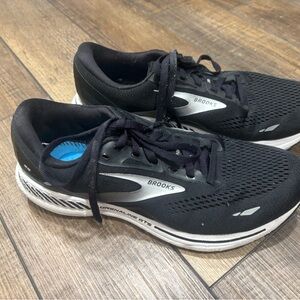 Brooks Black and White Athletic Shoes